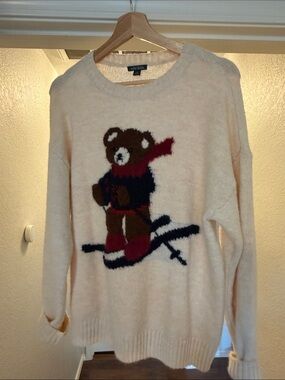 wild fable Cream Teddy Bear Ski Crewneck Sweater with Navy and Brown Motif
